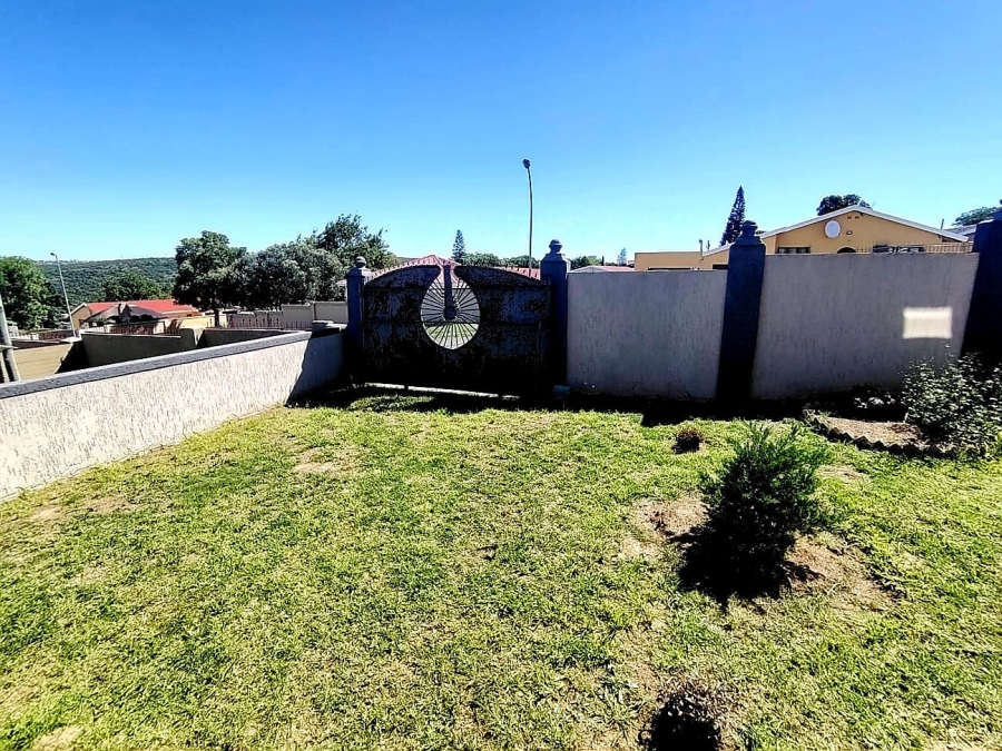 4 Bedroom Property for Sale in West Bank Eastern Cape